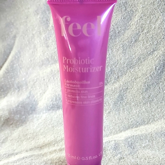 Feel Beauty Probiotic Moisturizer, .5oz travel size, new, unopened - Picture 6 of 11